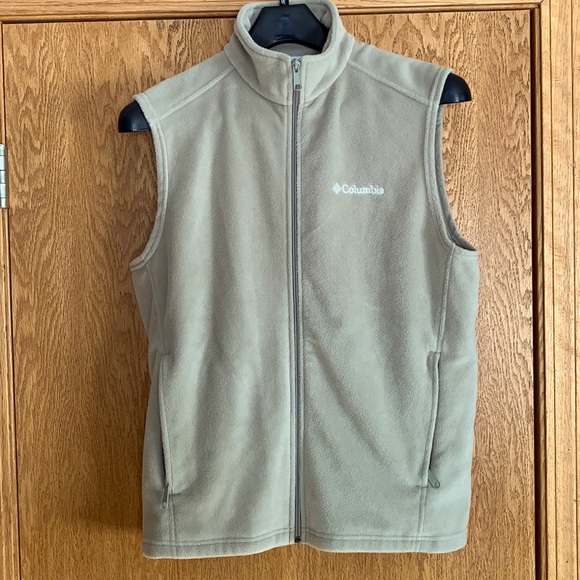 Medium Men’s Colombia tan vest - Picture 1 of 1